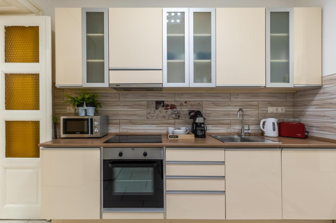 Real Apartments Kertesz Budapest Luaran gambar