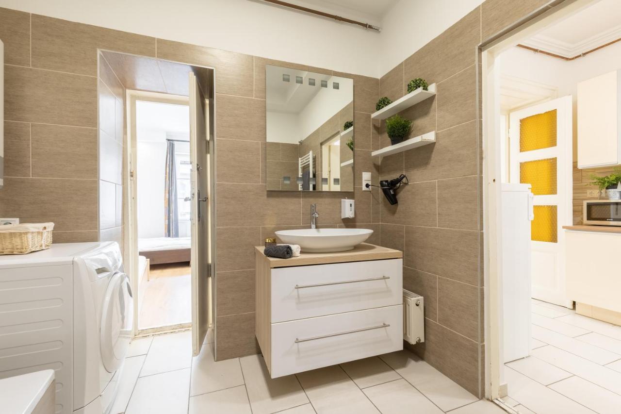 Real Apartments Kertesz Budapest Luaran gambar